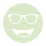 Circular icon with a smiling face wearing glasses in very pale green, representing the Noir-31 lens tint.